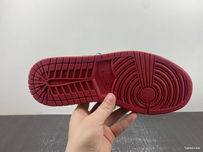 HYPE Home Trophy OG Air Room FN0432-017 Jordan x 1 Low 0816